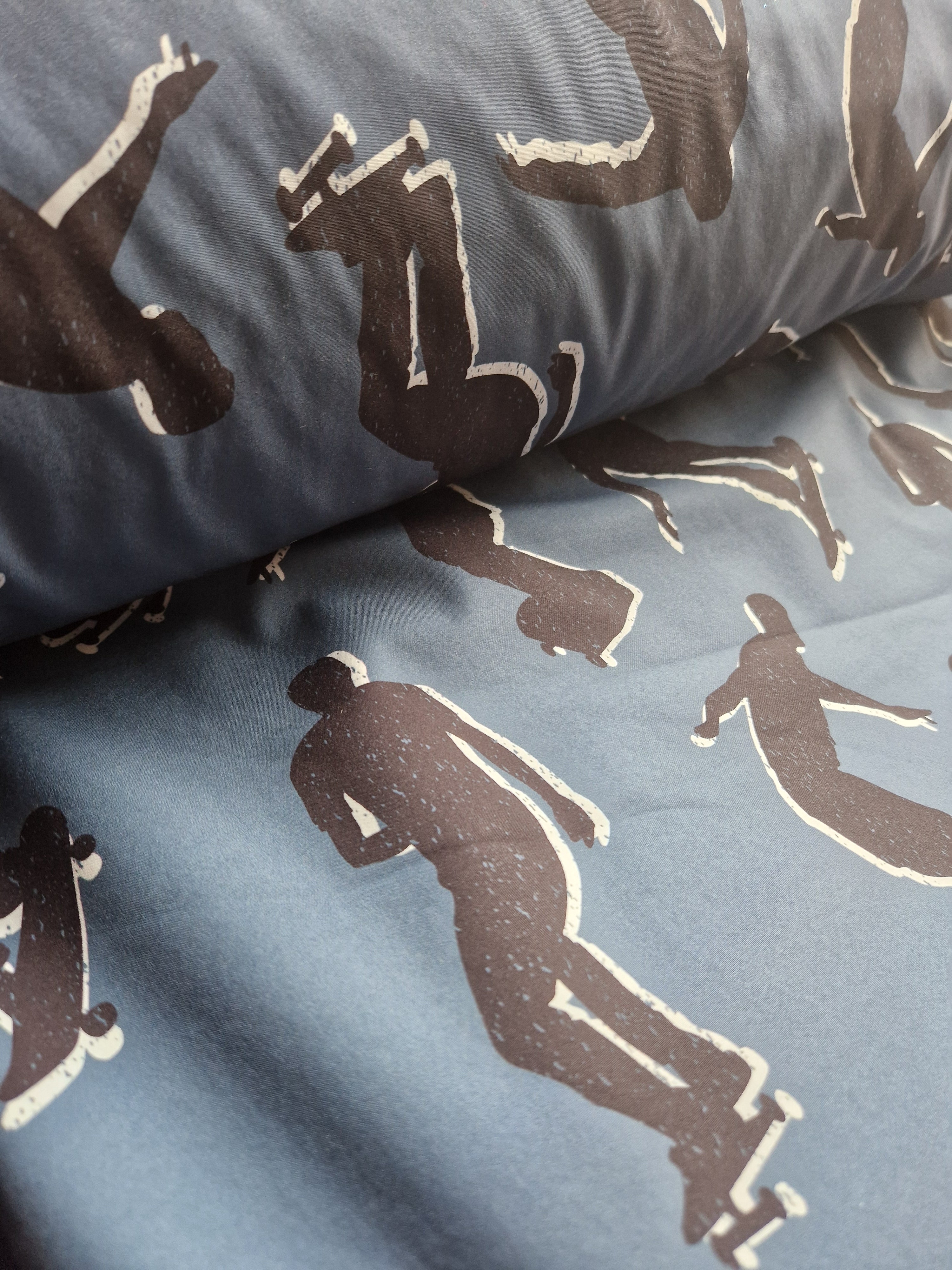 Tissu SOFTSHELL imprimé SKATEUR