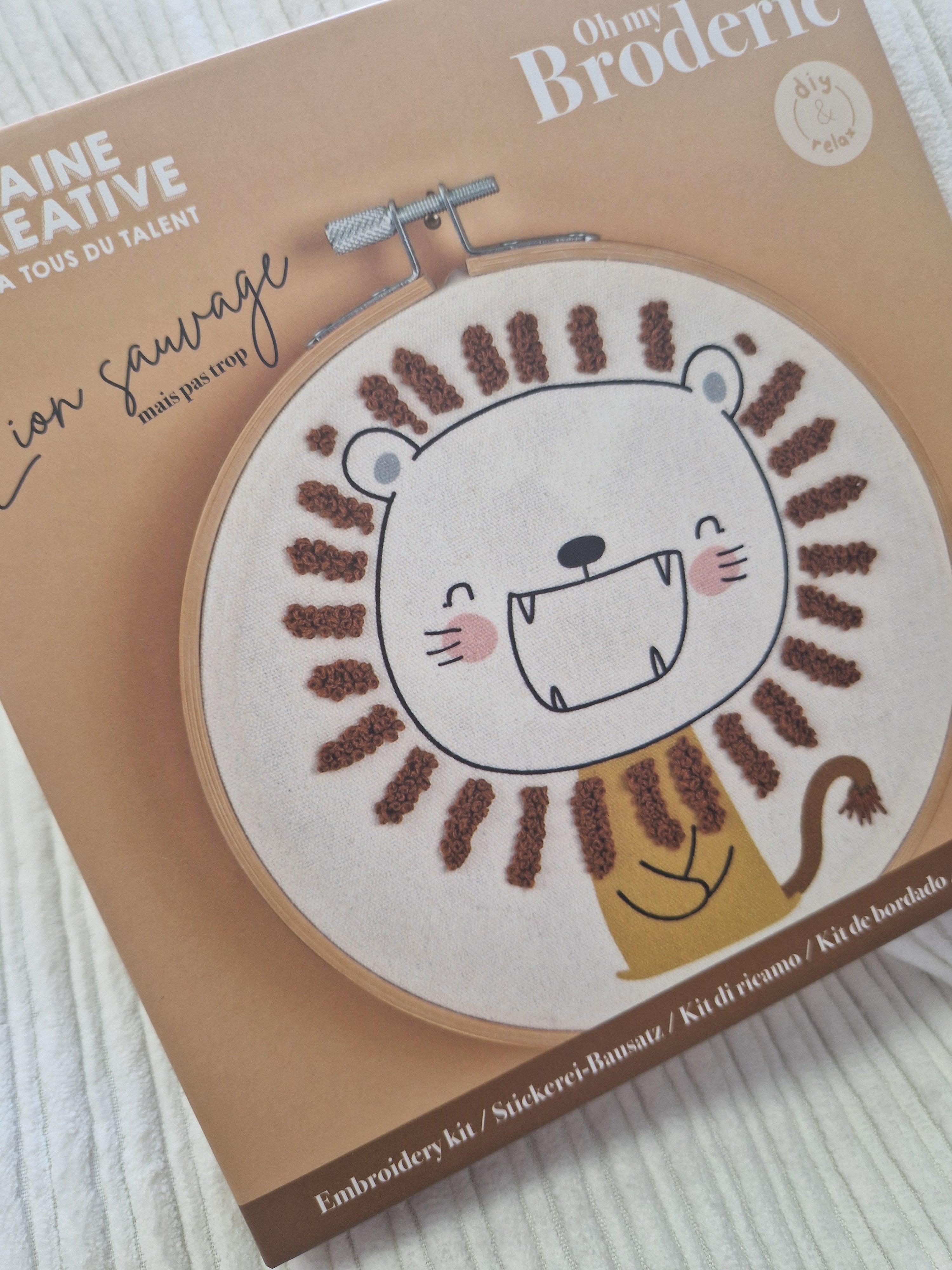 KIT BRODERIE - LION - OH MY BRODERIE